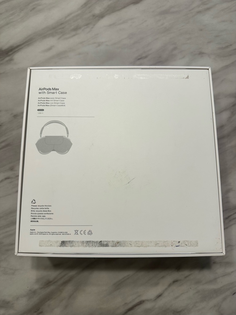 Apple AirPods Max -Starlight Over-Ear Wireless Headphones in Cream - Picture 7 of 7